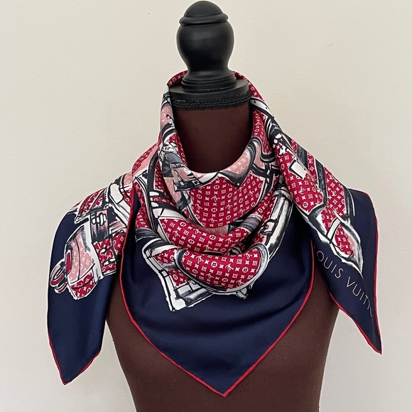 Louis Vuitton Scarf Trunks Luggage Monogram Blue Red Silk Wrap - Picture 12 of 15